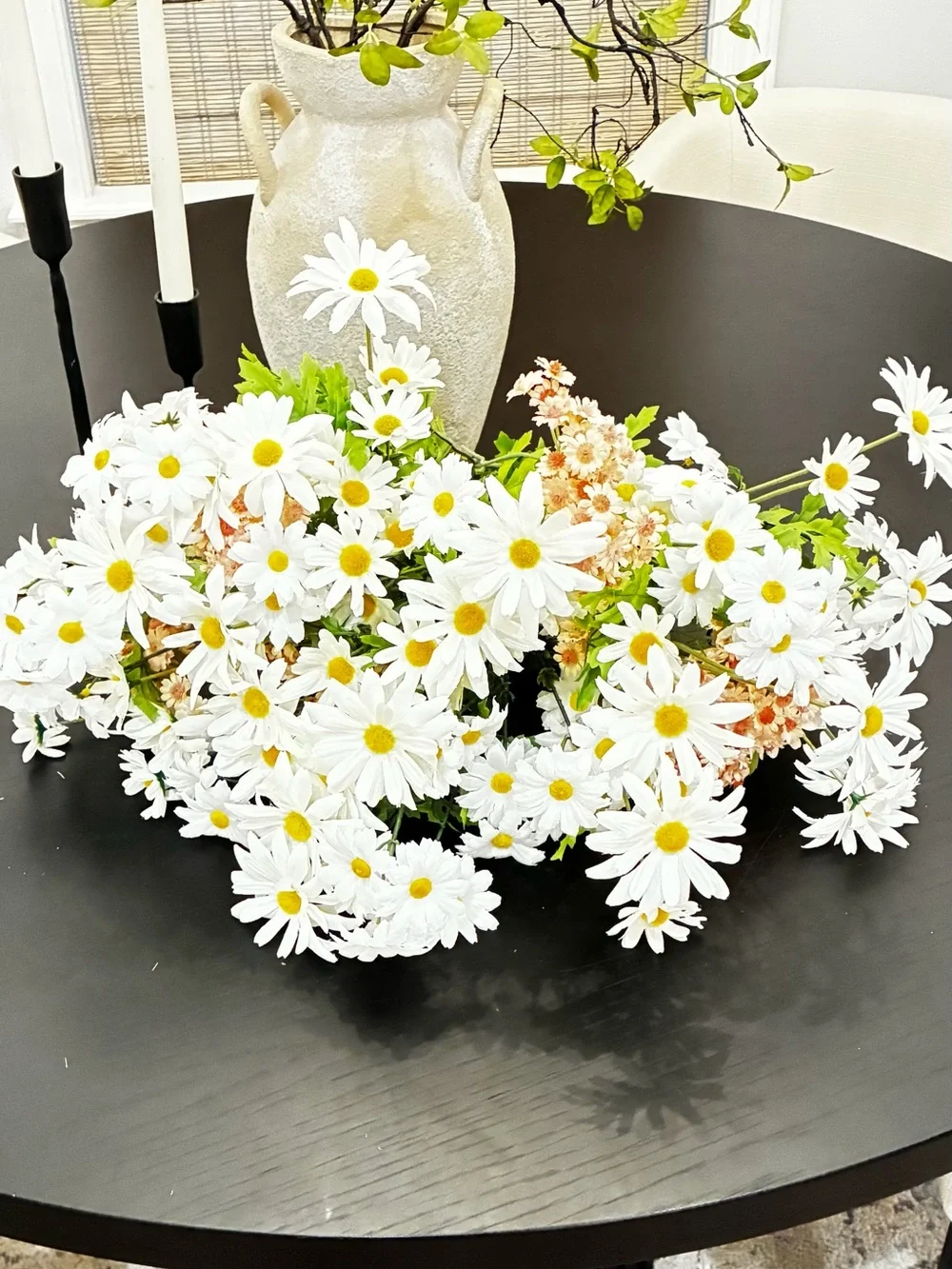 Bundle of White Daisy Artificial Floral stems- Home Accents